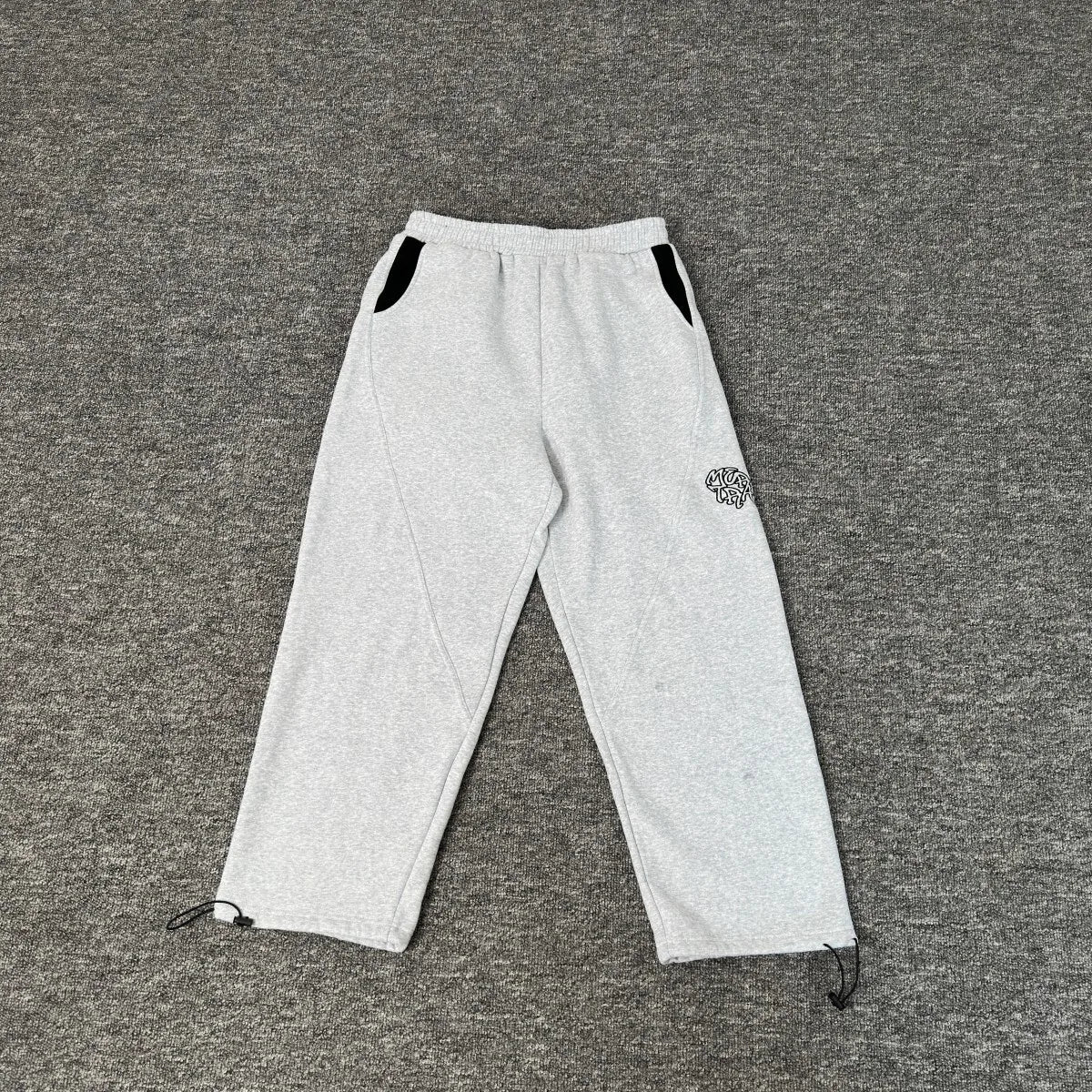 2025 High Street Mertra Tracksuit Set Embroidered Design Pullovers Hoodie and Trousers World Design Top Pants Outfit